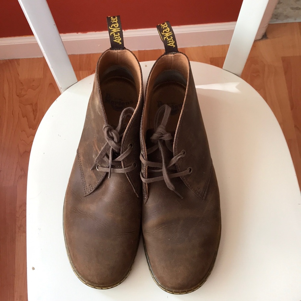 Dr. Martens Men's Cabrillo Crazy Horse Chukka Boot